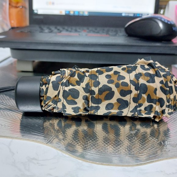 TOTES MICRO MINI PURSE LEOPARD PRINT UMBRELLA PERFECTLY FITS ANY HANDBAG - Picture 6 of 10